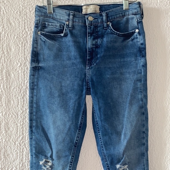 Free People Distressed Skinny Ankle High Rise Jeans - Picture 4 of 15